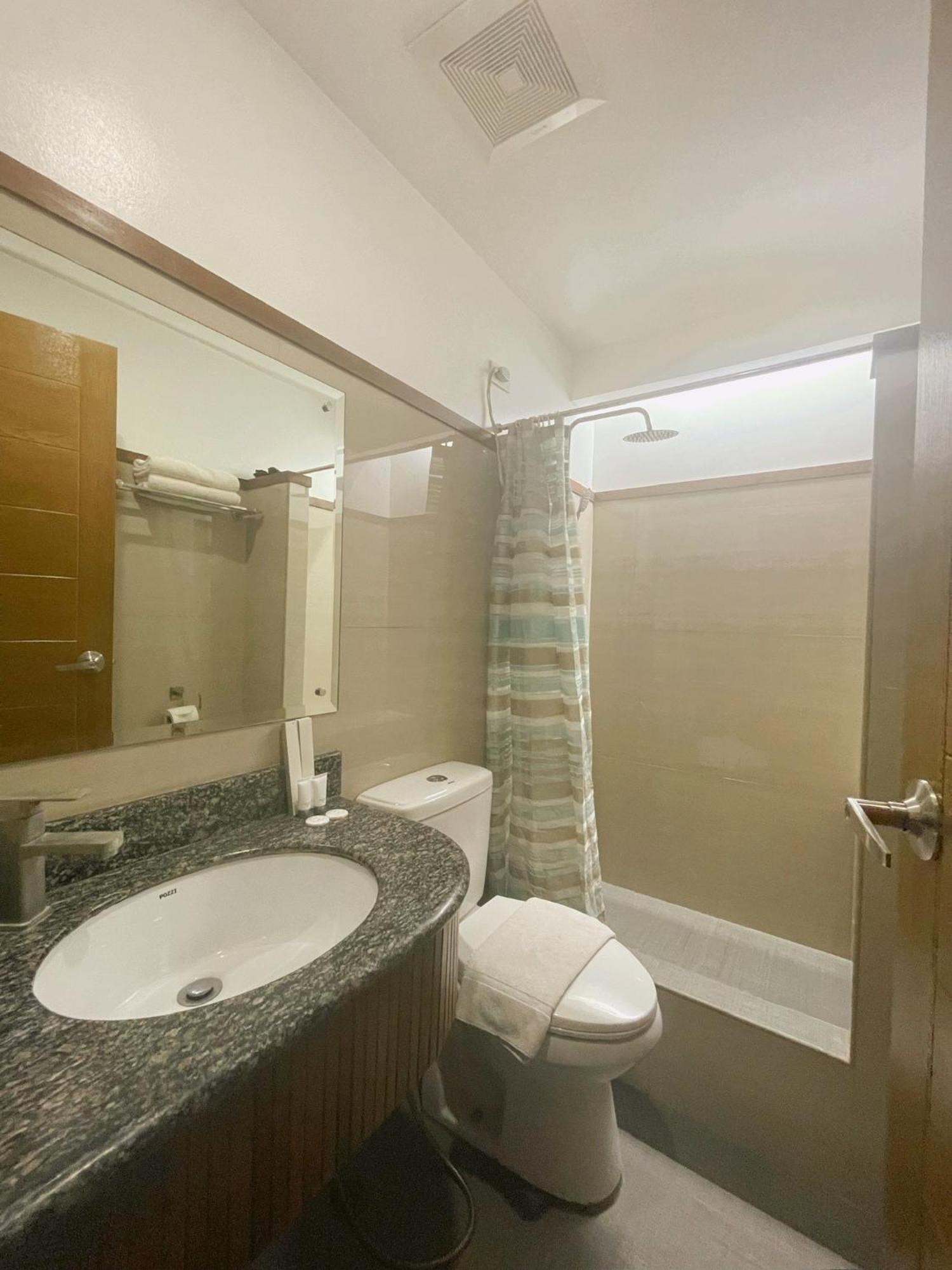 Soleo Inn Baguio City Ngoại thất bức ảnh